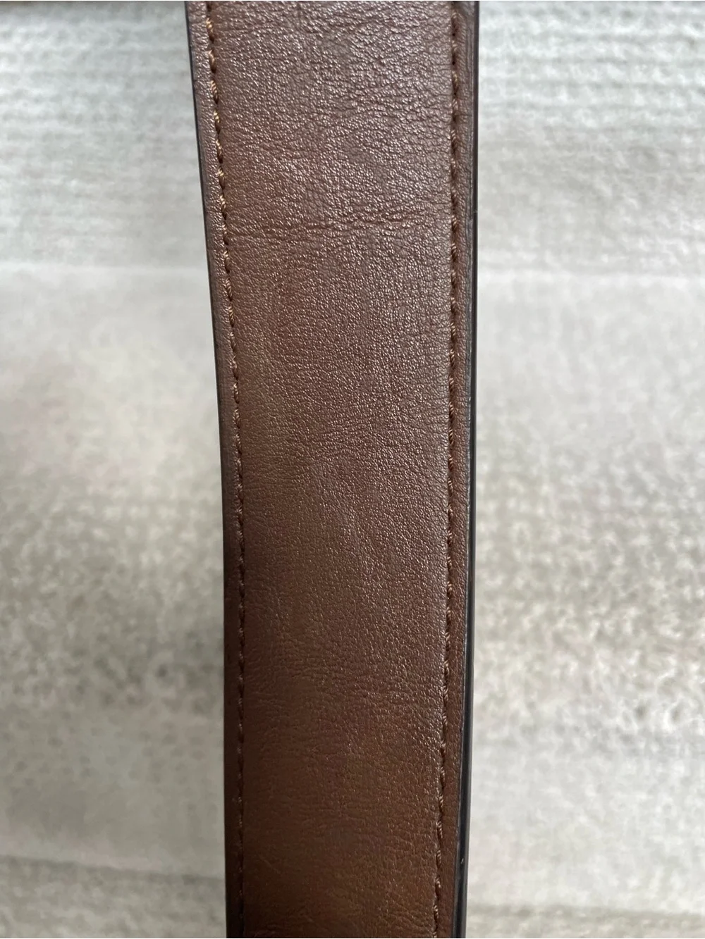 Columbia Men’s Leather Top Black Brown Reversible Belt Size Medium 34-36